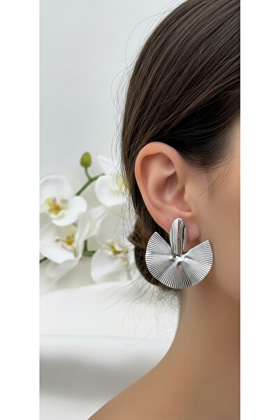 Alatakı Yelpaze Model Gümüş Renkli Çelik Küpe