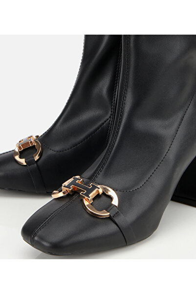 Hotiç Kadın Siyah Tokalı Streç Fermuarlı Yüksek Topuklu Bot
