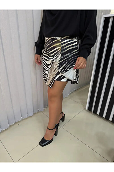 FOR ESRA BIG TREND Women's Plus Size Patterned Front Single Slit Inside Shorts Side Zipper Stretchy Short High Waist Scuba Skirt