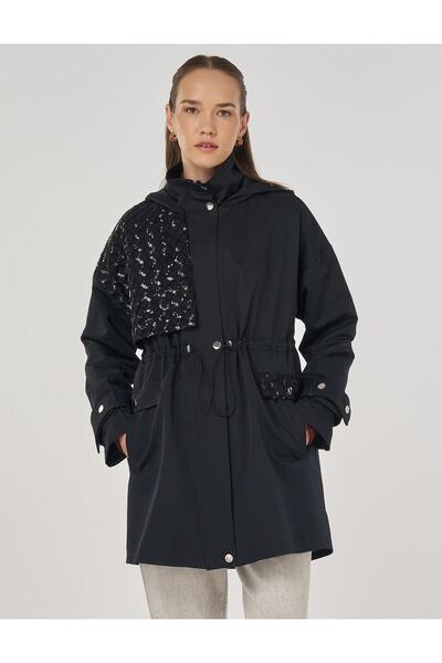 Kayra Payet Detaylı Kısa Trençkot Siyah