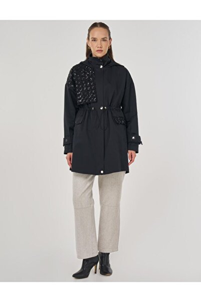 Kayra Payet Detaylı Kısa Trençkot Siyah