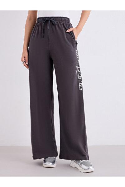 Styli Women Charcoal Wide Leg Joggers