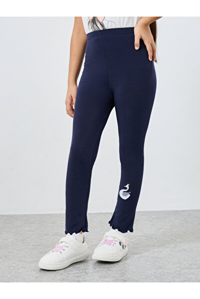 Styli بنطال ليجنز مطرز بنقشة بجعة باللون الأزرق البحري للبنات