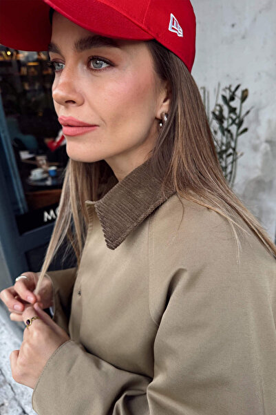 Sue Store Χακί βελούδινο μπουφάν με φερμουάρ, καπιτονέ γαμπαρντίνα