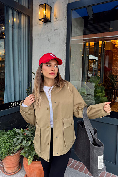 Sue Store Χακί βελούδινο μπουφάν με φερμουάρ, καπιτονέ γαμπαρντίνα