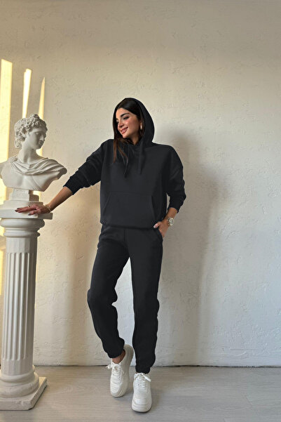 YAKAMEL SET DE Trening pentru Femei, cu Bluză de Trening cu 3 Fire și Detalii...