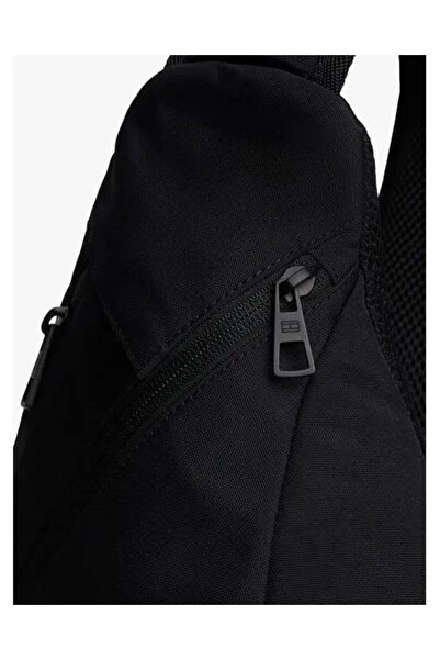 Tommy Hilfiger Men's Crossbody Bag Am0Am13613Bds