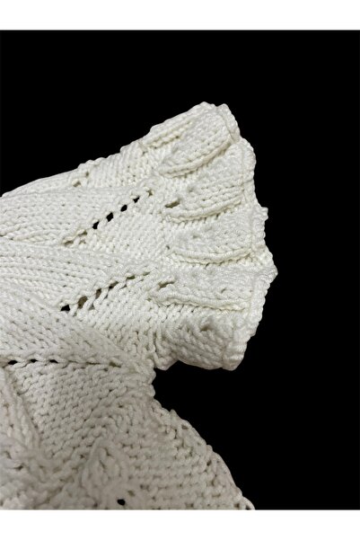 Ebrar Çeyiz Hand-Knitted Baby Vest with Ruffled Sleeves