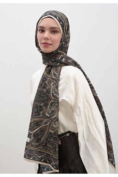 Fresh Slyvie Pattern Shawl Beige