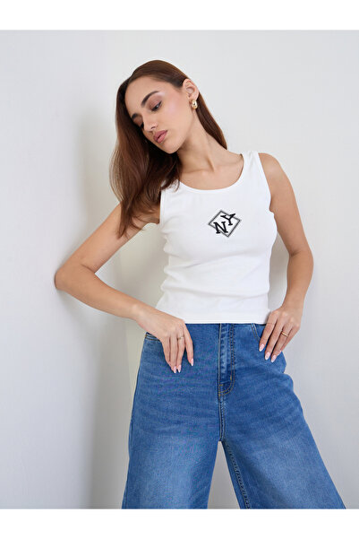Styli Women Off White Embroidered Fitted Tank