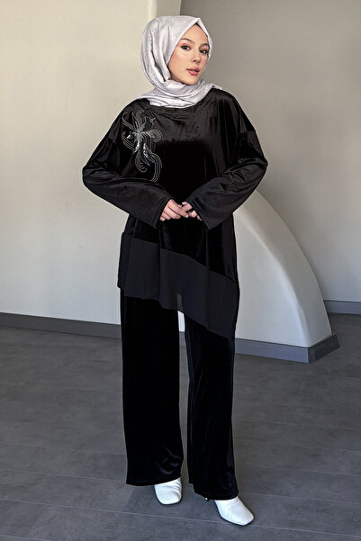 SaklıButik Aylin Sequin Embroidered Velvet Suit