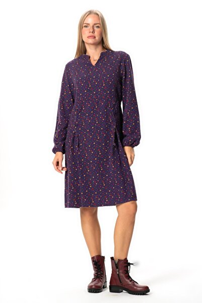 Eliş Şile Bezi Long Sleeve Fahriye Flannel Floral Pattern V-Neck Short Autumn and Winter Dress Purple Purple
