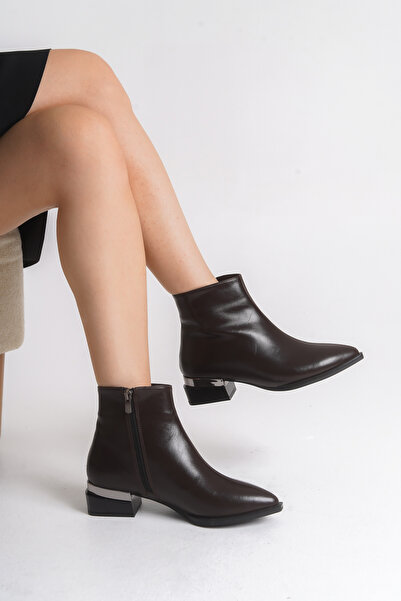 Shu Mhu Чудесни шевове Детайли Страничен цип Огледално покритие 4 см Кафяви дамски ботуши с ток