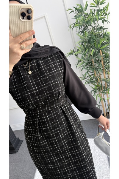 Nisa Nalbantoğlu Ασημί ασημί μαύρο τουίντ φόρεμα χιτζάμπ-με κουμπιά στο πίσω μέρος