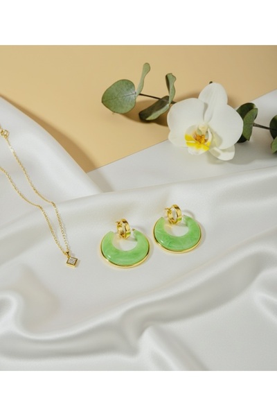 Kokoş İşler Reçine Çelik Halka Küpe