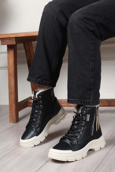 KOCAMANLAR 5428 Memory Rubber Αντιολισθητική Σόλα Γυναικείες Μπότες ΜΑΥΡΟ-ΛΕΥΚΟ