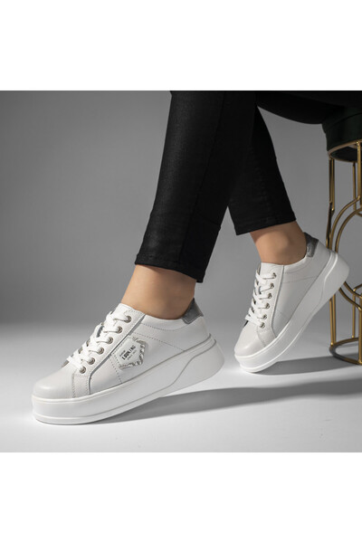 BMoD Women's white leather sneakers with laces MOD10930