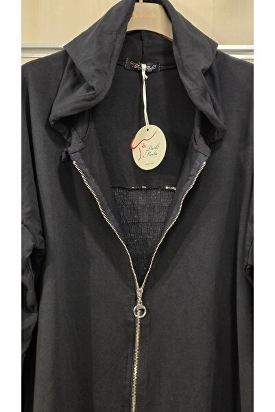 Park Moda Jacket with Sequin Detail on the Back and Zipper Closure