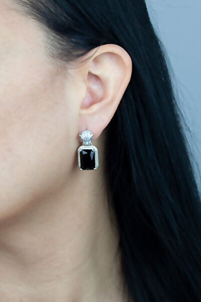 Liveyn Design Black Baguette Stone Leopr Figure Earrings