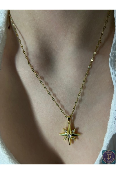 uyguntakıaksesuar Taşlı Sekiz Köşeli Yıldız Kolye – Altın Renk Parlayan Zarafet