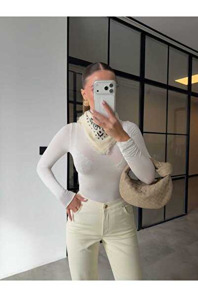 BB Bensu Buyruk ΜΠΛΟΥΖΑ ΕΚΡΟΥ ΜΕ ΛΟΥΡΑΚΙΑ ΜΕ ΤΡΑΠΑΖΙΑ ΕΚΡΟΥ