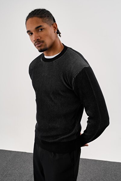odelon Men's Regular Fit Vanize Knitted Cotton Crew Neck Black Knitwear Sweater