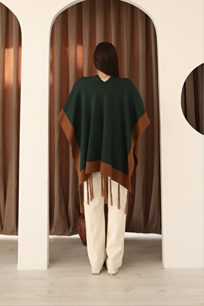 CARLA MARA Green Tasseled Color Block Winter Knitwear Poncho