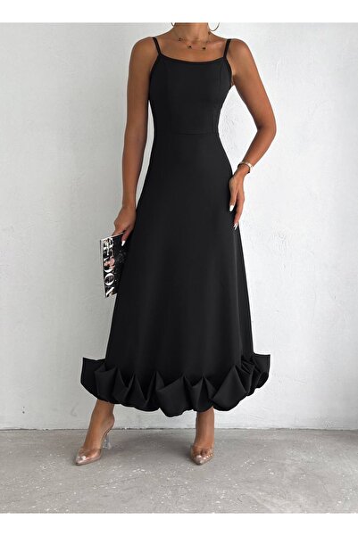 CARLA MARA فستان أسود من قماش الدابيل المستورد مع كشكشة