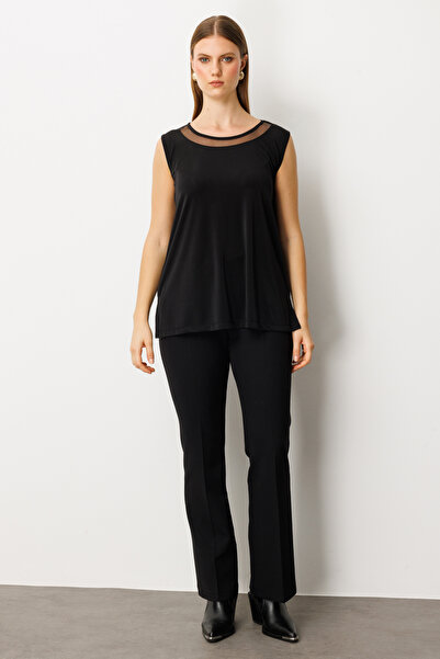 ON Women's Plus Size Collar Tulle Detailed Sleeveless Basic Blouse 61311 Black