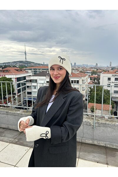 Mollycrush Women's White Knitted Beanie and Gloves Set – Elegant Bow Detail, Stylish Choice for Cold Weather