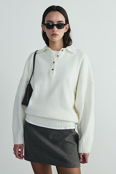 Suud Collection Ecru Rani Polo Neck Oversize Sweater