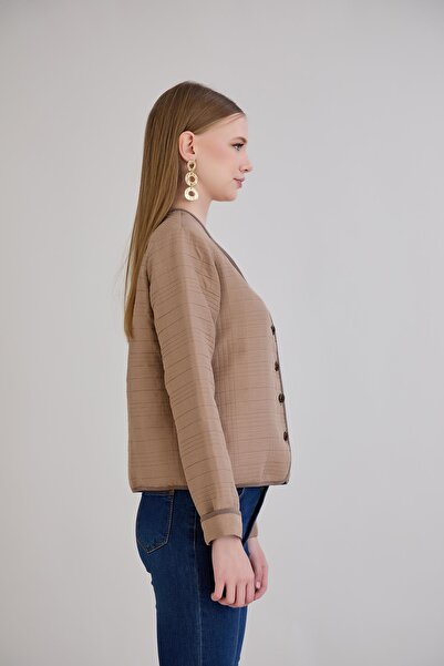 Sortie Women's Crew Neck Buttoned Seasonal Mink Quilted Coat