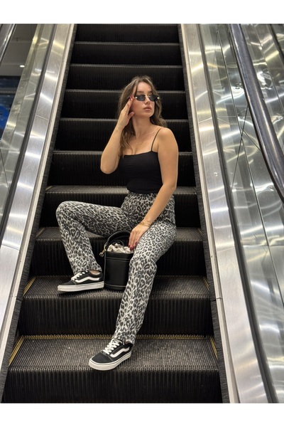İlaydaWear Leopar desenli denim pantolon