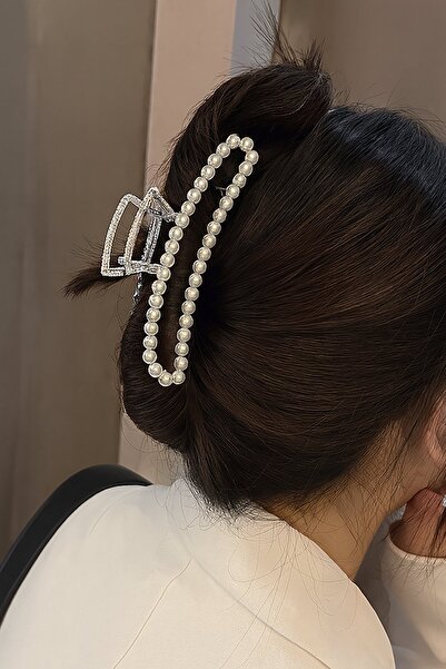 TAKIŞTIR Silver Color Pearl Detailed Metal Latch Buckle