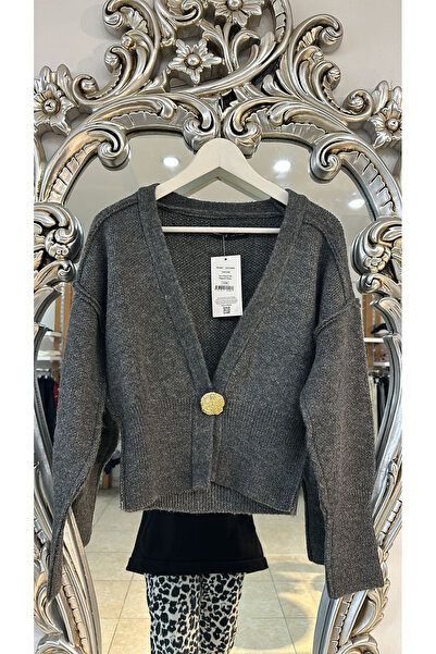 Butik Gold düğmeli triko hırka