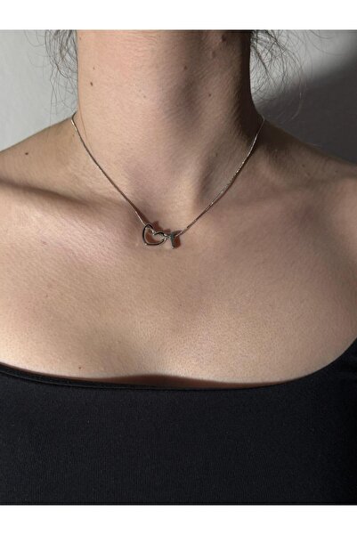 Sirena Accessories Kalp Detaylı Gümüş Kaplama Paslanmaz Çelik Harfli Kolye