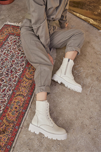 ELİSHA BUTİK Madonna Ekru Renkli Hakiki Deri Kadın Postal