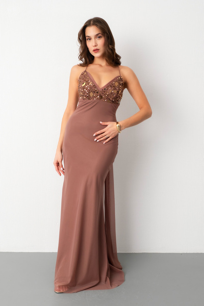 Lafaba Γυναικείο βραδινό φόρεμα με λουράκι βιζόν με λεπτομέρεια από πέτρα από μακρύ τούλι