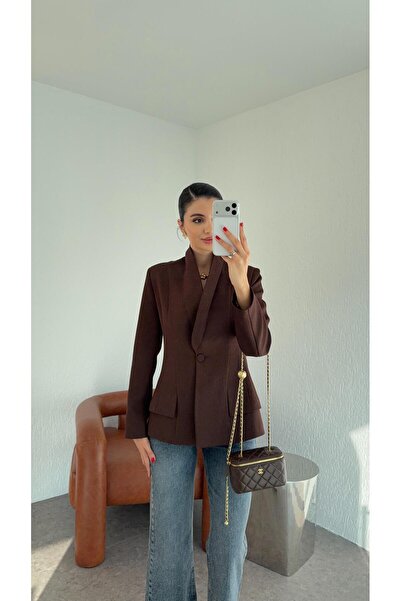 HAZELANNA سترة بنية اللون بياقة شال