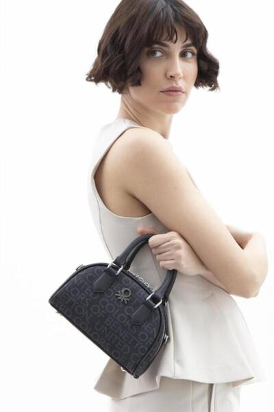 United Colors of Benetton حقيبة كتف وحقيبة يد نسائية من يونايتد كولور أوف بين...