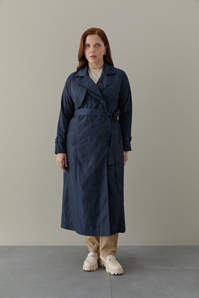 FATMA DANIŞMAN Bondit Kumaş Rüzgarlık Detaylı İç Astarı Renkli Trenç -Lacivert