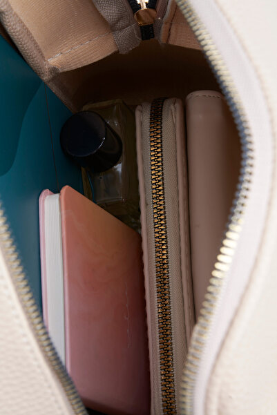 Vivaq Women's Koala Mink 3 Compartment Soft Faux Leather Zipper Closure Travel & Casual Backpack