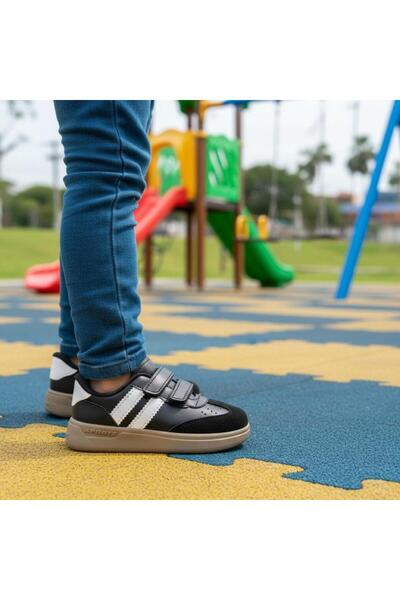 MARKABONİ Daily Unisex Children's Striped Black and White Light-Up Sneaker Velcro Lightweight Comfortable Sports Shoes