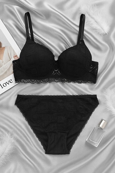 İntive Lingerie Black Lace Push up Bra Set