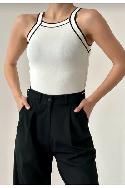 ONLY POMELLA Πλεκτή μπλούζα με λαιμόκοψη με λευκή ρίγα