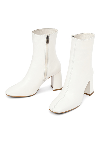 Derimod Kadın Krem Fermuarlı Kalın Topuklu Deri Bot 25WFD130818