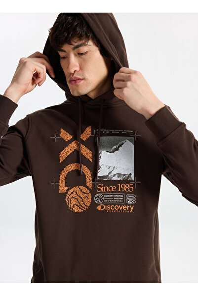 Discovery Expedition D5WM-SWT3857 Kahve Kapüşon Yaka Relaxed Baskılı Erkek Sw...