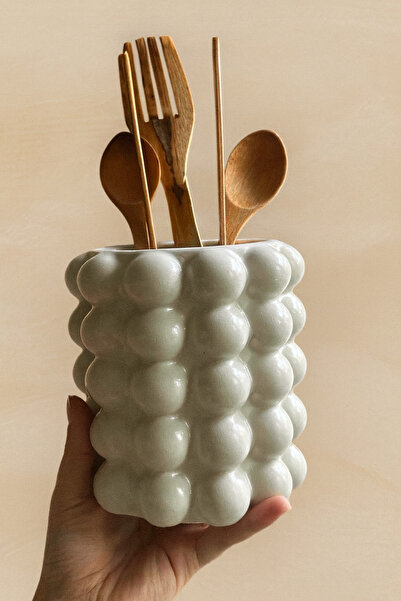 PICCOLA VITA Stone Detailed Spoon Rest |   White Glossy Varnished Surface
