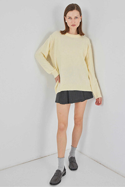 hazelin Women's Yellow Oversize Standard Size Knitwear Sweater Hzl25W-Bd1103221