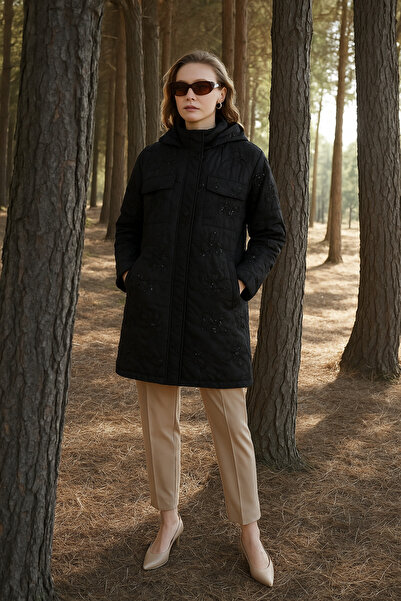 Moodbasic Premium by Pul Embroidered Quilted Lined Coat